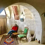 Phocas Cave Ξενοδοχείο 2*