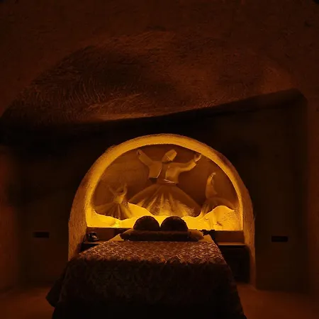 Phocas Cave 2*