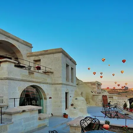 Hotel Phocas Cave 2*