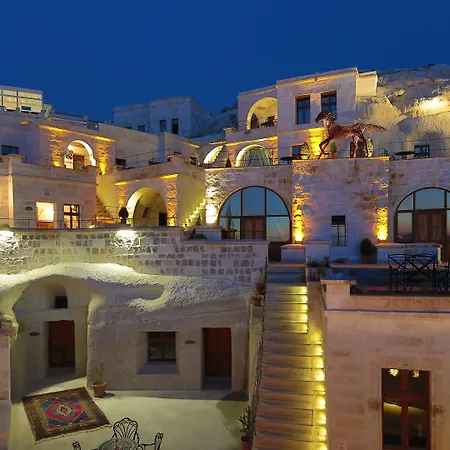 Phocas Cave Hotell 2*