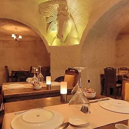 Otel Phocas Cave