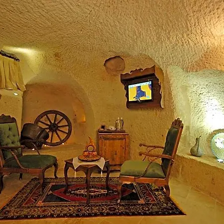 Otel Phocas Cave 2*