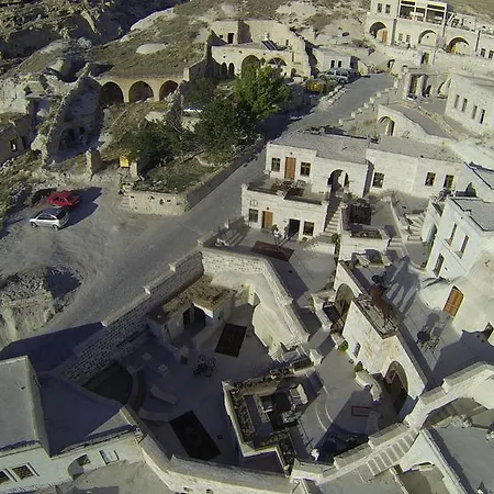 Phocas Cave Hotell 2*