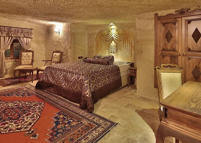 Hotel Phocas Cave 2*