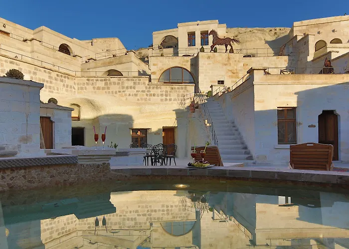 Hotel Phocas Cave 2*