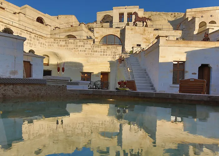 Hotel Phocas Cave 2*