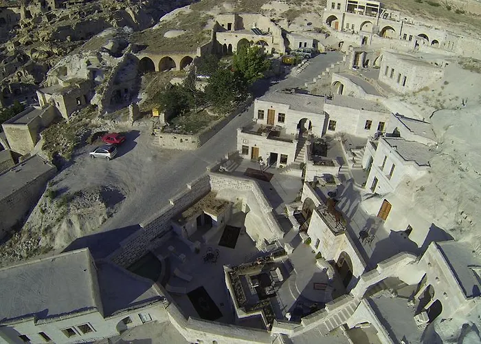 Phocas Cave Hotel 2*