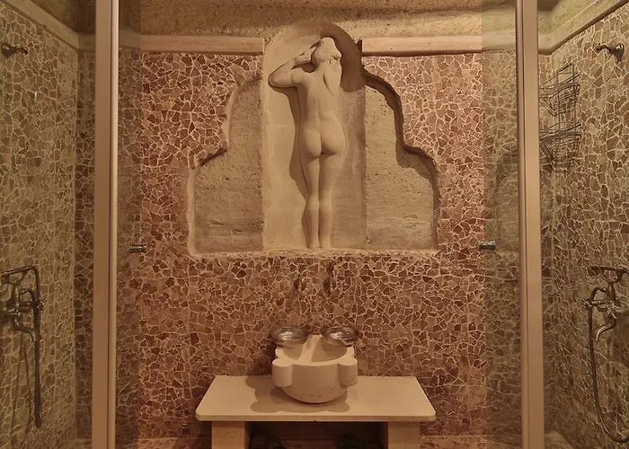 Hotel Phocas Cave 2*